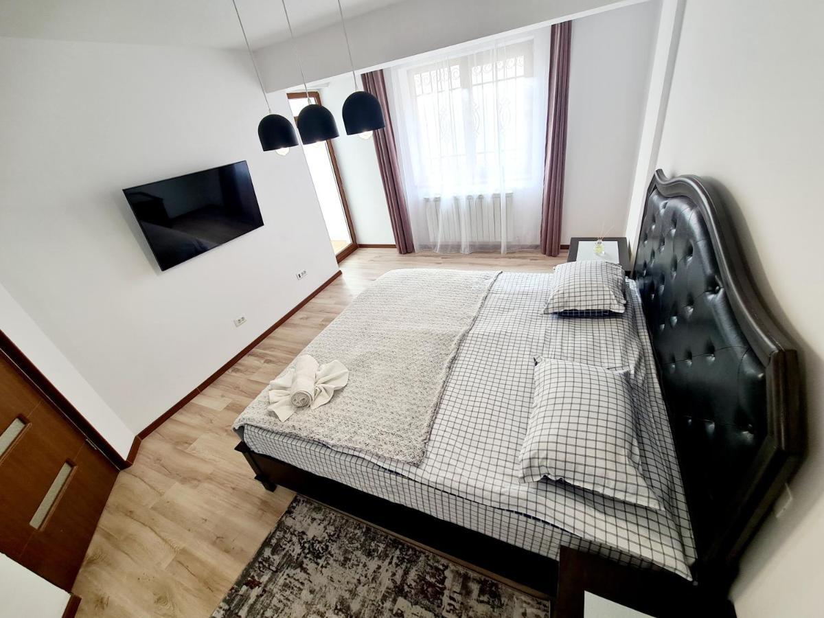R.O.S.E. Apartment Constanta Bagian luar foto