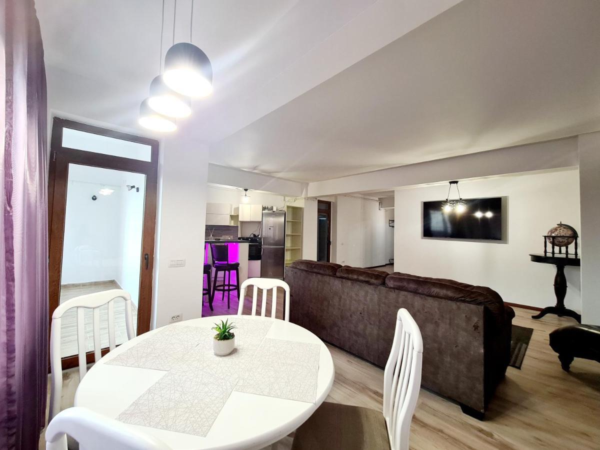 R.O.S.E. Apartment Constanta Bagian luar foto