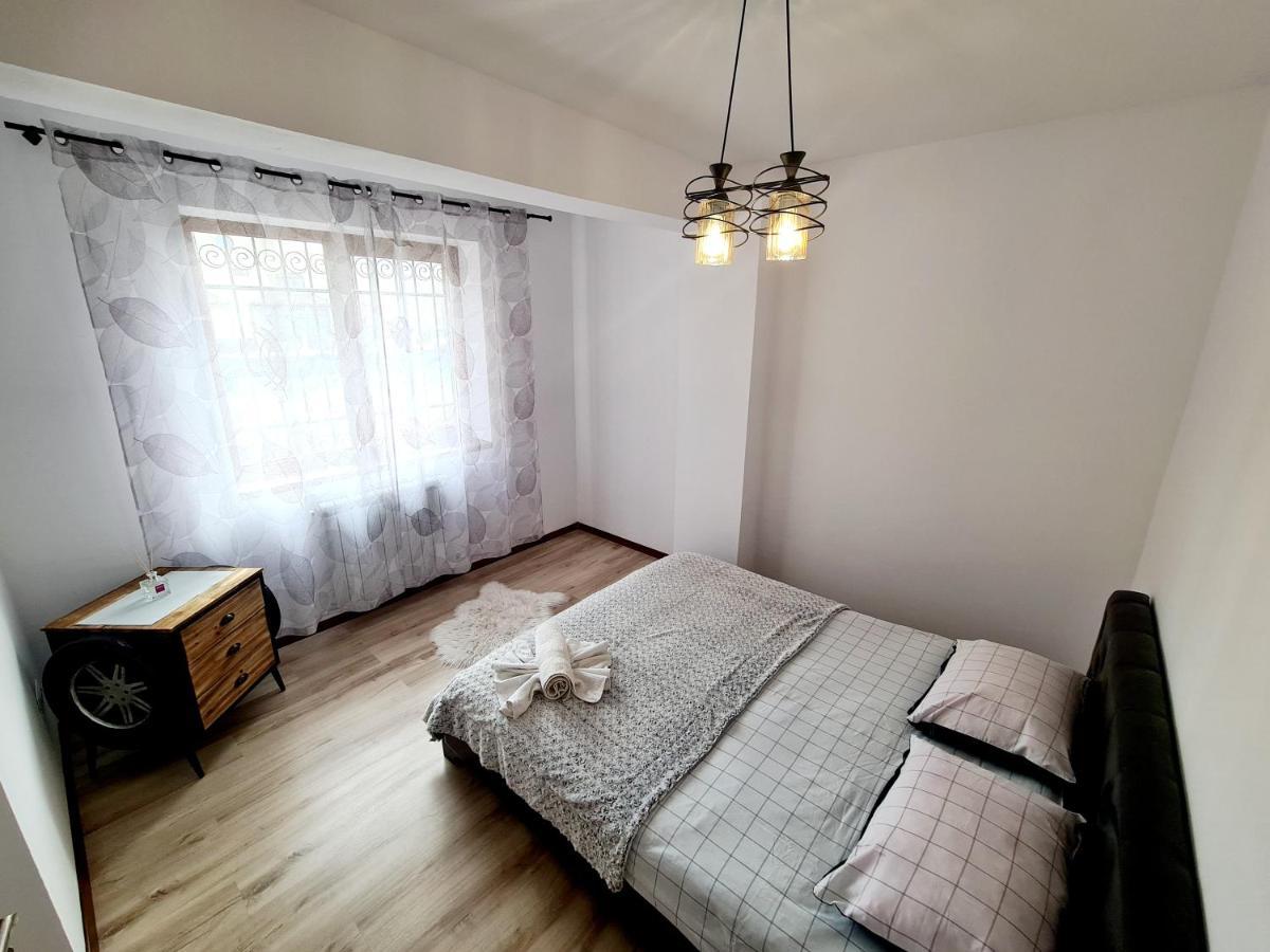 R.O.S.E. Apartment Constanta Bagian luar foto