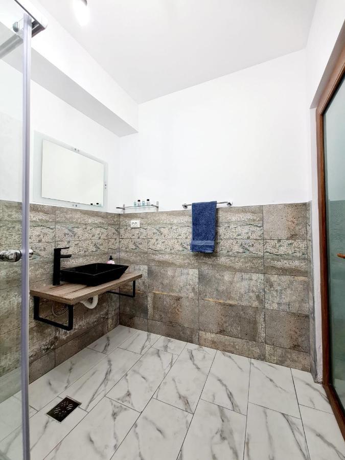 R.O.S.E. Apartment Constanta Bagian luar foto